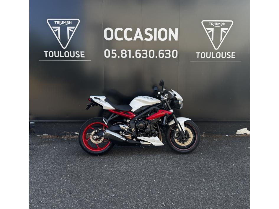 TRIUMPH STREET TRIPLE 675 R